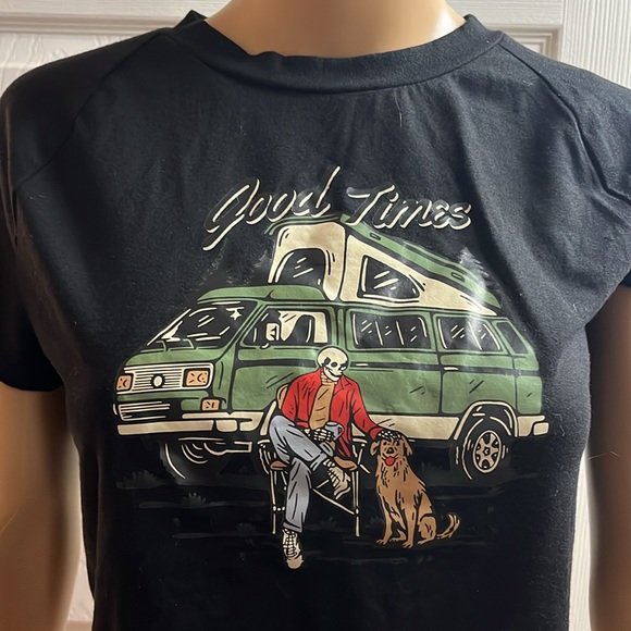 Crop tshirt - Picture 2 of 3